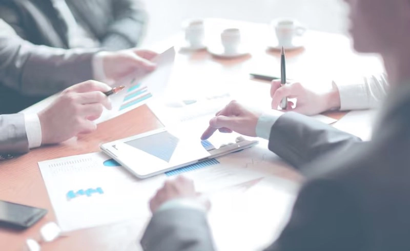 지주사 전환, 자사주 마법으로 대주주 지배력 강화하는 비밀 3 비즈니스 전략 회의 및 계획 아이콘