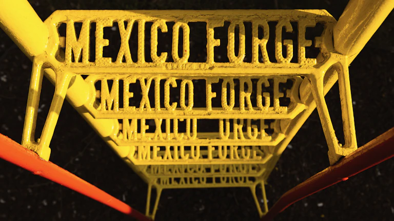 국방 기술 관련 컨퍼런스에서 발표되는 팔란티어 솔루션