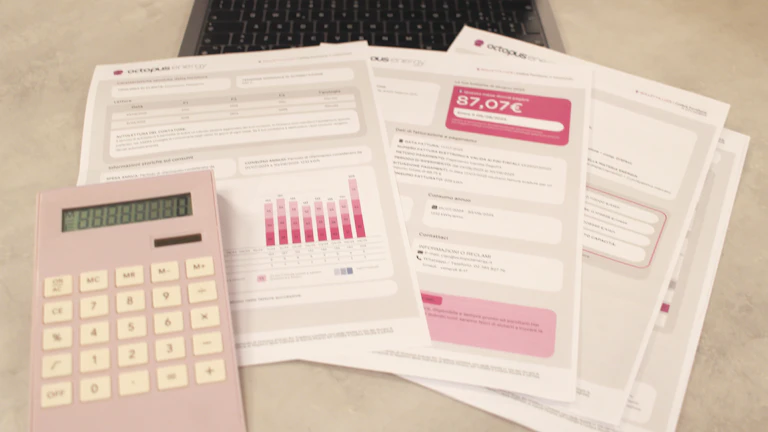 금융 상담을 진행하는 전문가