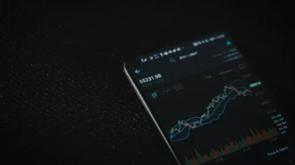 코인베이스(COIN) 주가, 비트코인 가격 연동성 심층 분석과 거래 수수료 수익 구조의 모든 것 7